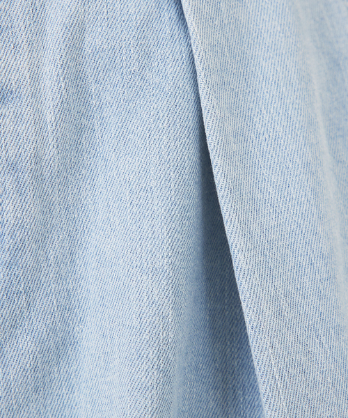 abahouse mavie(アバハウスマヴィ)の「タックワイドデニム(デニムパンツ・レディース・ホワイト/ダークネイビー/サックスブルー/ブルー・40/36/38)」の11枚目の写真