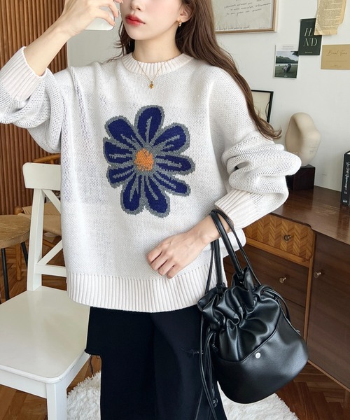 moment+（モーメントプラス）の「【累計販売枚数2万枚突破！】5Gフラワージャガードニットプルオーバー（ニット/セーター・レディース・アイボリー/ブラック/ボルドー/ネイビー・M/L）」の7枚目の写真