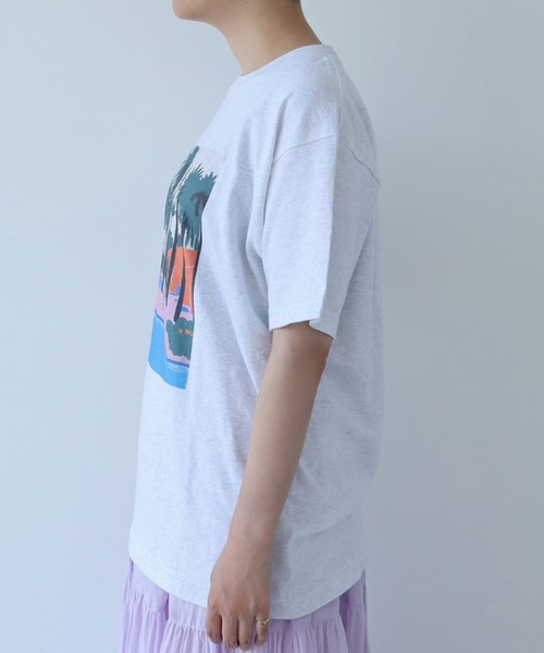 yuni プリントTシャツ 楽ギフ_のし宛書】 yuni（ユニ ）の「○Holiday プリント T