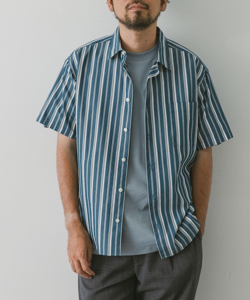 URBAN RESEARCH DOORS（アーバンリサーチドアーズ）の「ストライプレギュラーカラーショートスリーブシャツ（シャツ/ブラウス・メンズ・ベージュ系その他/ブルー系その他/グレー系その他・MEDIUM/LARGE）」の19枚目の写真