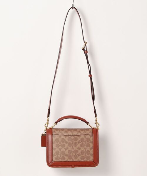 COACH（コーチ）の「ヒーロー ショルダー バッグ・シグネチャー 