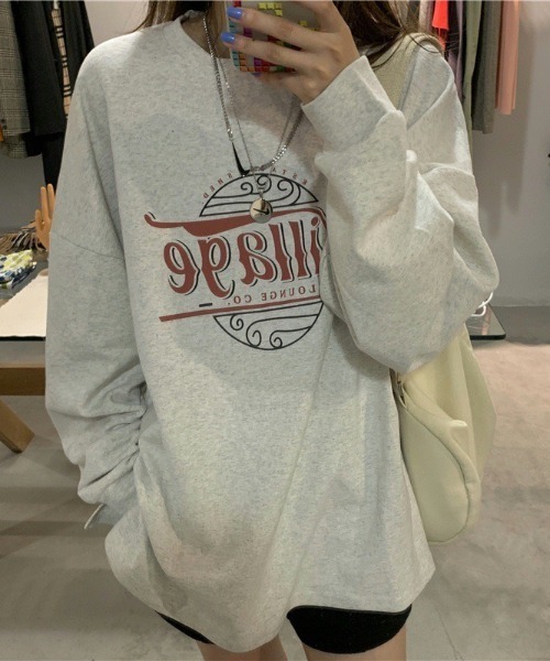 wears(ウェアーズ)の「フロントロゴビッグシルエットトレーナー(Tシャツ/カットソー・レディース・イエロー/チャコールグレー/ライトグレー・FREE)」の2枚目の写真