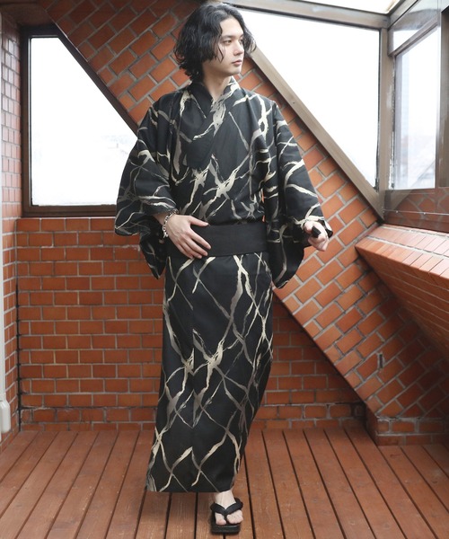 ８(eight)（エイト）の「デザイン浴衣 単品（浴衣・メンズ・D/E/I/G/J/B/A/C/F/K/H/L/ブラック系5/ブラック系6/ネイビー/ネイビー系1/ブラック系1/ブラック系3/ネイビー系3/ネイビー系4/ネイビー系5/ネイビー系2/ブラック系2/ブラック系4・MEDIUM/X-LARGE/LARGE）」の3枚目の写真