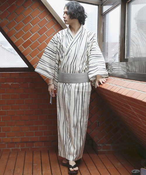 ８(eight)（エイト）の「デザイン浴衣 単品（浴衣・メンズ・D/E/I/G/J/B/A/C/F/K/H/L/ブラック系5/ブラック系6/ネイビー/ネイビー系1/ブラック系1/ブラック系3/ネイビー系3/ネイビー系4/ネイビー系5/ネイビー系2/ブラック系2/ブラック系4・MEDIUM/X-LARGE/LARGE）」の13枚目の写真