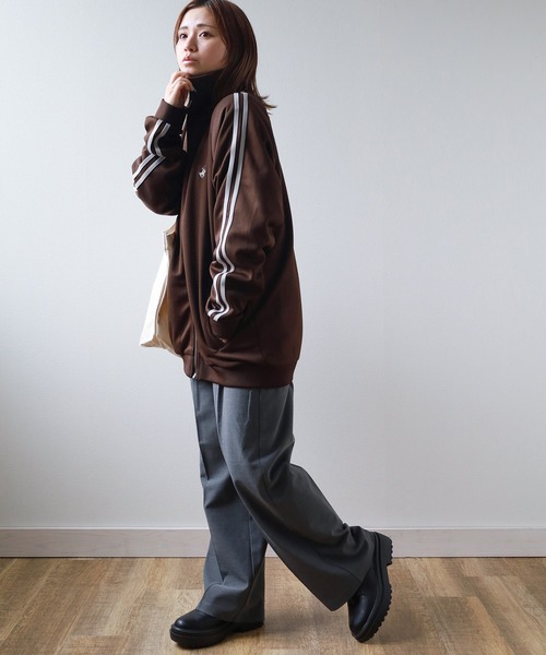 BEVERLY HILLS POLO CLUB（ビバリーヒルズポロクラブ）の「【71】【BEVERLY HILLS POLO CLUB/ビバリーヒルズポロクラブ】ブランドアイコン ワンポイントロゴ刺繍 サイドライン トラックジャケット ジャージ（ジャージ・レディース・ライトブルー/ブラック/オレンジ/アイボリー/ネイビー/グレー/バーガンディー/ダークブラウン/ブラウン系/ホワイト系/ワイン系/ネイビー系・XL/L/M）」の14枚目の写真