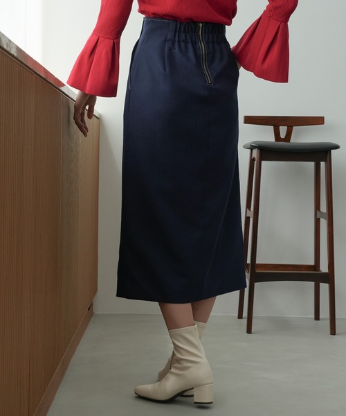 TRUDEA(トルディア)の「バックジップタイトスカート(スカート・レディース・ブルー/ネイビー/ブラック・MEDIUM/LARGE/SMALL)」の19枚目の写真