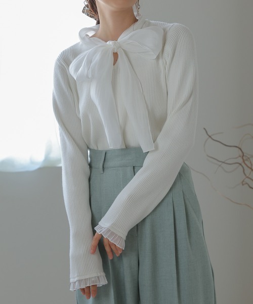 Bab（バブ）の「ボウタイリブニットプルオーバー（ニット/セーター・レディース・グレイッシュベージュ/チャコールグレー/オフホワイト・FREE）」の8枚目の写真