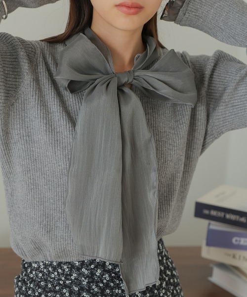 Bab（バブ）の「ボウタイリブニットプルオーバー（ニット/セーター・レディース・グレイッシュベージュ/チャコールグレー/オフホワイト・FREE）」の21枚目の写真
