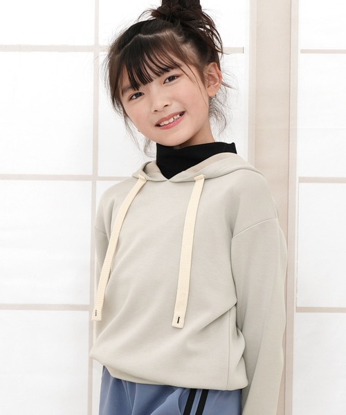 Bee des Bee（ビーデスビー）の「レイヤード風パーカー（パーカー・キッズ・ブラック/ホワイト/ライトグレー・110cm/120cm/130cm/140cm/150cm/100cm）」の3枚目の写真