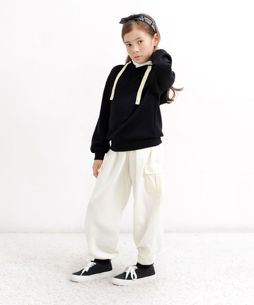 Bee des Bee（ビーデスビー）の「レイヤード風パーカー（パーカー・キッズ・ブラック/ホワイト/ライトグレー・110cm/120cm/130cm/140cm/150cm/100cm）」の11枚目の写真