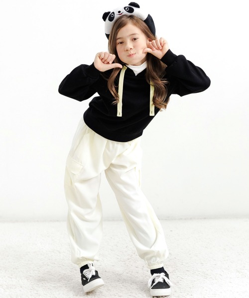 Bee des Bee（ビーデスビー）の「レイヤード風パーカー（パーカー・キッズ・ブラック/ホワイト/ライトグレー・110cm/120cm/130cm/140cm/150cm/100cm）」の12枚目の写真