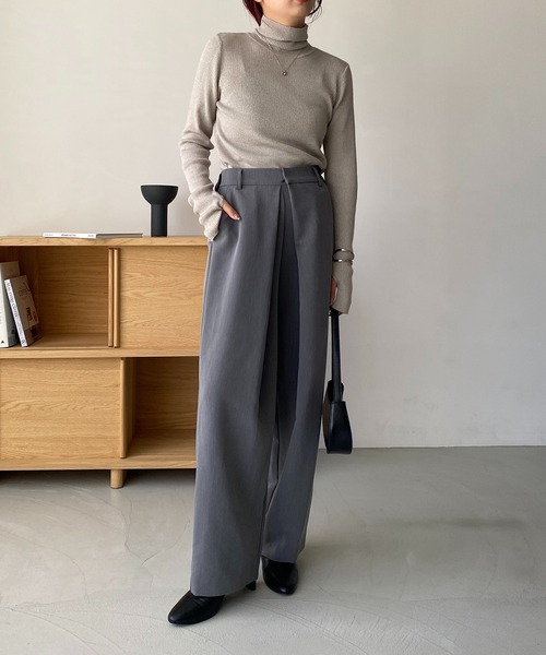 CAPRICIEUX LE'MAGE（カプリシューレマージュ）の「ハイネックリブプルオーバー（ニット/セーター・レディース・グレイッシュベージュ/ホワイト/アイボリー/ブラック・FREE）」の13枚目の写真