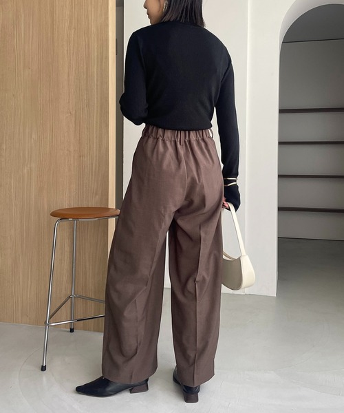 CAPRICIEUX LE'MAGE（カプリシューレマージュ）の「ハイネックリブプルオーバー（ニット/セーター・レディース・グレイッシュベージュ/ホワイト/アイボリー/ブラック・FREE）」の8枚目の写真