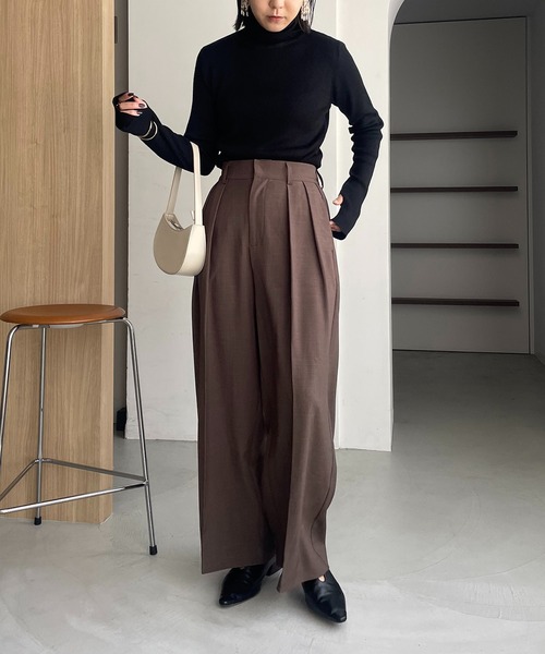 CAPRICIEUX LE'MAGE（カプリシューレマージュ）の「ハイネックリブプルオーバー（ニット/セーター・レディース・グレイッシュベージュ/ホワイト/アイボリー/ブラック・FREE）」の9枚目の写真