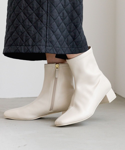 LEPSIM(レプシィム)の「ストレッチスクエアローヒールブーツ 969894(ブーツ・レディース・ブラウン/アイボリー/ブラック・LL/LARGE/MEDIUM)」の8枚目の写真