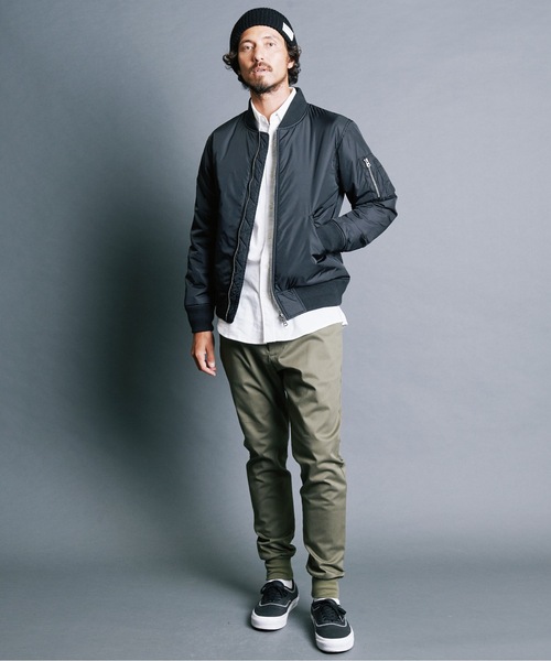 Magine（マージン）の「NYLON THINSULATE ZIP MA-1 JKT:ナイロン シンサレート ZIPポケット MA-1（MA-1・メンズ・ブラック/オリーブ/ネイビー・44/48/46）」の18枚目の写真