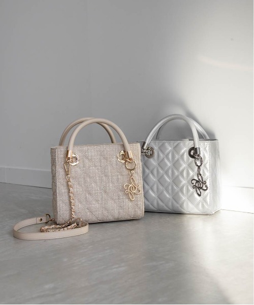 RANDA（ランダ）の「2WAYキルティングバッグ（ハンドバッグ・レディース・アイボリー/ブラック/ピンク/ホワイト/ライトグレー/ブルー/ピンクベージュ/シルバー/ライトピンク/ブラック系その他・FREE）」の11枚目の写真