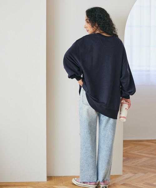 coca（coca）（コカ）の「薄手ロゴビッグスウェット（スウェット・レディース・アイボリー/グレー/ブラック/ネイビー・L/M）」の7枚目の写真