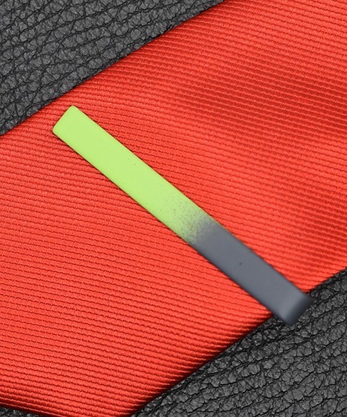 Fun & Daily（ファンアンドデイリー）の「F&D : グラデーションカラーネクタイピン（ネクタイピン・メンズ・ブラック/ネイビー/グリーン/レッド・FREE）」の10枚目の写真