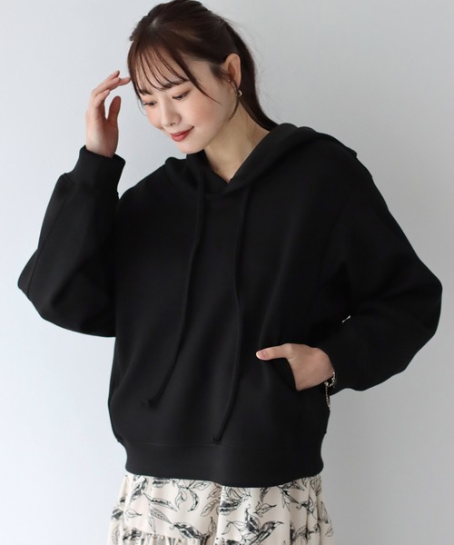 BLUEEAST（ブルーイースト）の「もっちりドルマンパーカー（パーカー・レディース・ブラック/オフホワイト/グレー/ピンク・MEDIUM）」の3枚目の写真