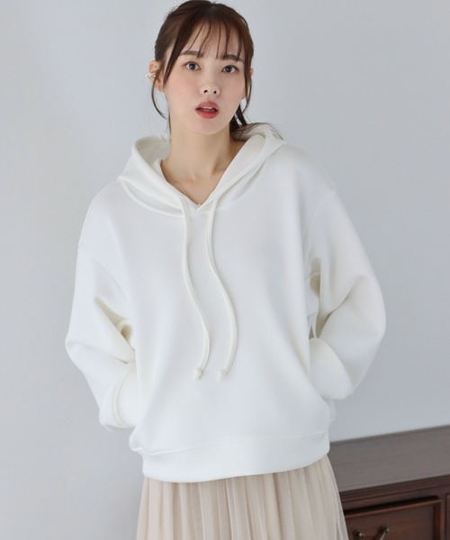 BLUEEAST（ブルーイースト）の「もっちりドルマンパーカー（パーカー・レディース・ブラック/オフホワイト/グレー/ピンク・MEDIUM）」の6枚目の写真