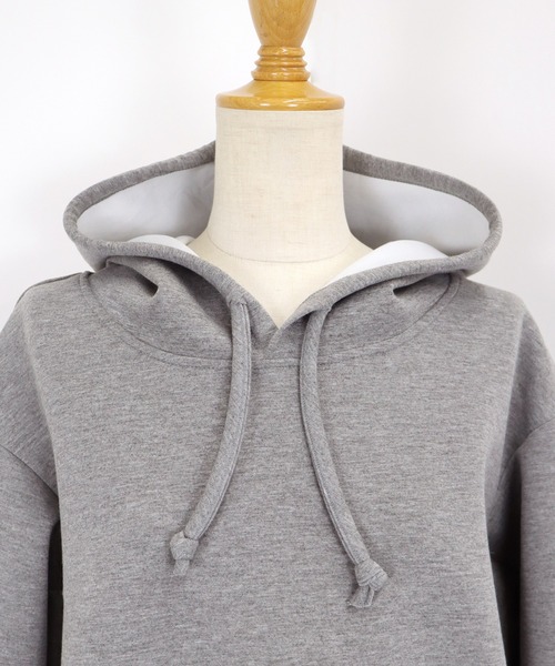 BLUEEAST（ブルーイースト）の「もっちりドルマンパーカー（パーカー・レディース・ブラック/オフホワイト/グレー/ピンク・MEDIUM）」の17枚目の写真