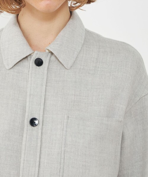 GALERIE VIE（ギャルリー ヴィー）の「エアーダブルフェイス オーバーシャツブルゾン（ブルゾン・レディース・ライトグレー・FREE）」の5枚目の写真