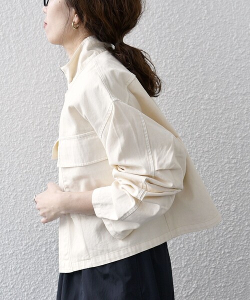 Dickies（ディッキーズ）の「Dickies:〈洗濯機可能〉コットン ツイル スタンドカラー ジャケット（ミリタリージャケット・レディース・ナチュラル/カーキ/ブラック・ONE SIZE）」の7枚目の写真