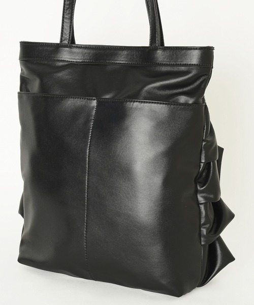 MILKFED.（ミルクフェド）の「TIERED RUFFLE TOTE（トートバッグ・レディース・ホワイト/ライトピンク/ブラック・ONE SIZE）」の8枚目の写真