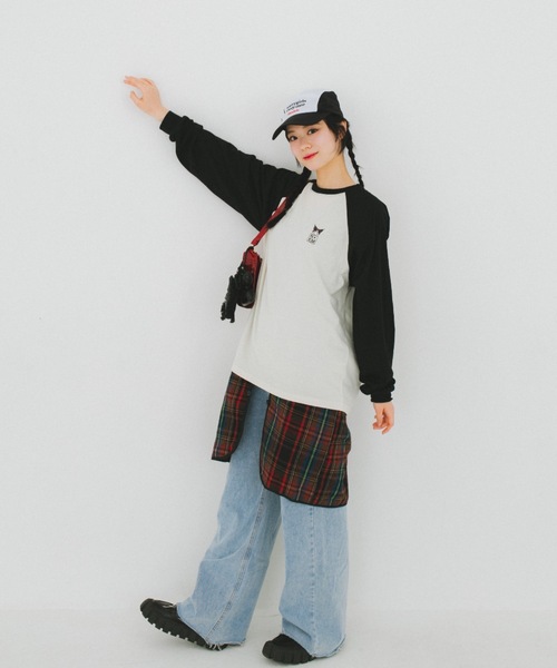nemne store(ネンネストア)の「【nemne store × My Melody & Kuromiコラボアイテム】ハートモチーフラグランロンT(Tシャツ/カットソー・レディース・ブラック/ネイビー・SMALL/MEDIUM)」の14枚目の写真