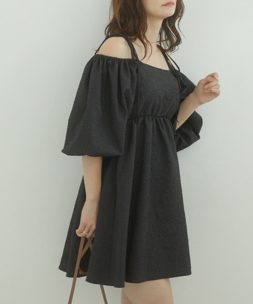 ACYM Sheer sleeve mini ワンピース ACYM（アシーム）の「Sheer multi mini ワンピース（ワンピース