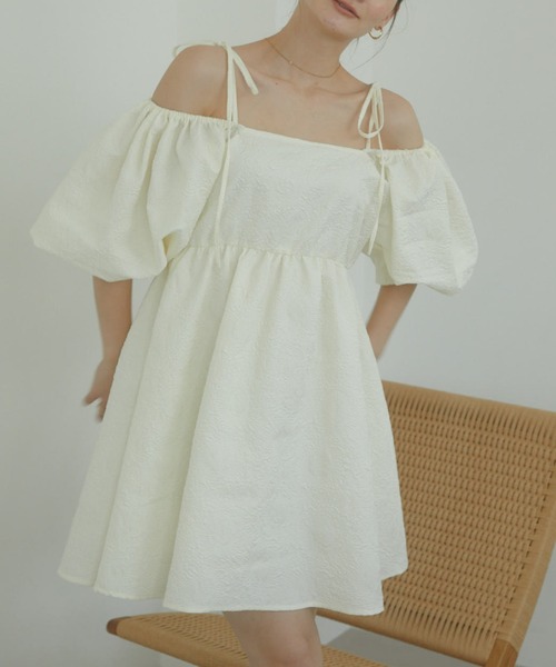ACYM(アシーム)の「Puff sleeve 2way mini ワンピース(ワンピース・レディース・アイボリー/ブラック・FREE)」の21枚目の写真
