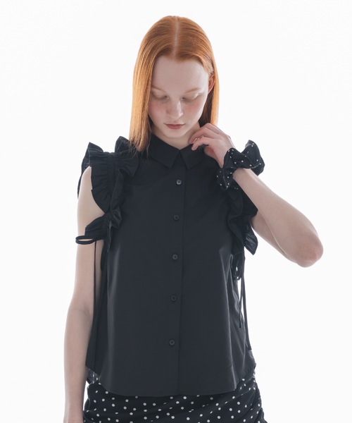 idem（イデム）の「drawstring ribbon shirt/ドロストリボンブラウス（シャツ/ブラウス・レディース・ブルー/イエロー/オフホワイト/ブラック・FREE）」の5枚目の写真