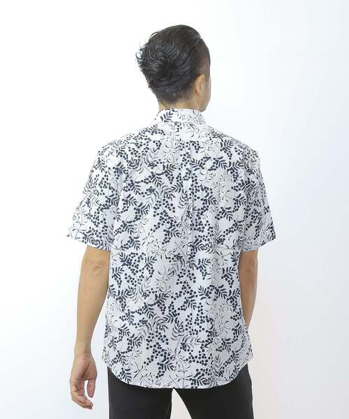MEN'S MELROSE（メンズメルローズ）の「HIBIYAKADAN コラボ半袖レギュラーカラーシャツ（Tシャツ/カットソー・メンズ・ホワイト/ネイビー/ミント・3/2/4）」の6枚目の写真