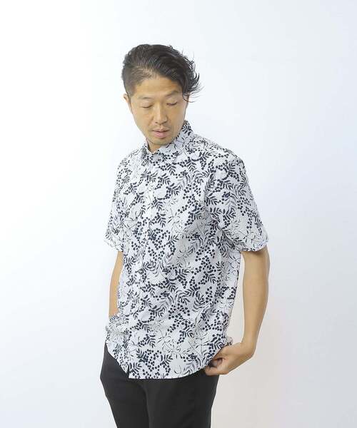 MEN'S MELROSE（メンズメルローズ）の「HIBIYAKADAN コラボ半袖レギュラーカラーシャツ（Tシャツ/カットソー・メンズ・ホワイト/ネイビー/ミント・3/2/4）」の18枚目の写真