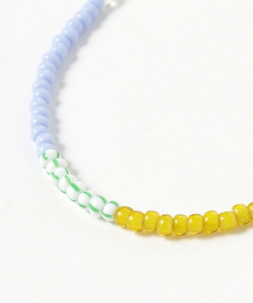 BEAMS BOY（ビームスボーイ）の「ROSETTA PRAYER / 3mm ビーズ ブレス（ブレスレット・レディース・ブラウン/レッド/イエロー・ONE SIZE）」の11枚目の写真