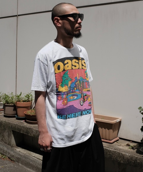 the Oasis(ジオアシス)の「【THRIFTY LOOK スリフティールック】 THRIFTY "OASIS" TEE ロック/ビンテージ/ユーズドライクTシャツ/オアシス/ヴィンテージ(Tシャツ/カットソー・メンズ・ホワイト・LARGE/X-LARGE/MEDIUM)」の8枚目の写真