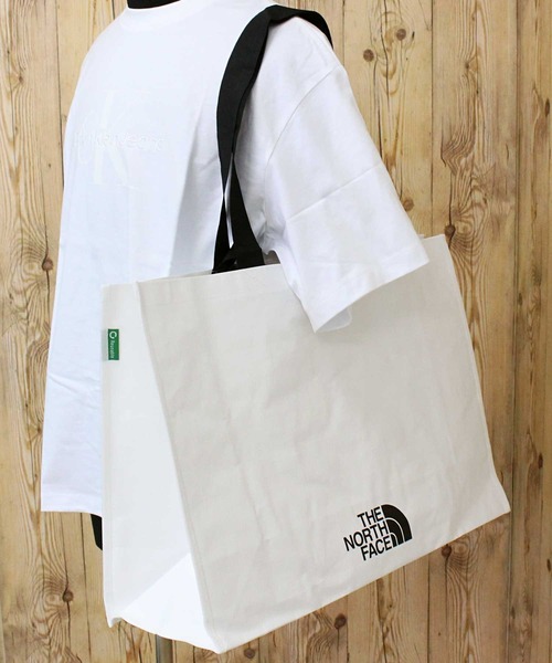 THE NORTH FACE(ザノースフェイス)の「アルポリン エコバッグ Large arpaulin Eco Bag The North Face White Label Korea Line(トートバッグ・メンズ・ホワイト/White・LARGE/L)」の13枚目の写真