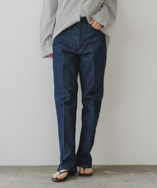 Wrangler(ラングラー)の「Wrangler/ラングラー WRANCHER DRESS デニムパンツ フレアパンツ センタープレス メンズ レディース 秋 秋服 2026年秋冬(デニムパンツ・メンズ・ブルー/インディゴブルー/ブラック・L/XL/S/M)」の15枚目の写真