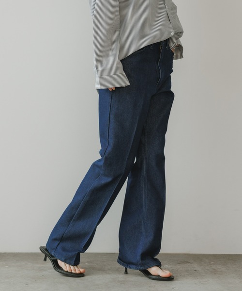 Wrangler(ラングラー)の「Wrangler/ラングラー WRANCHER DRESS デニムパンツ フレアパンツ センタープレス メンズ レディース 秋 秋服 2026年秋冬(デニムパンツ・メンズ・ブルー/インディゴブルー/ブラック・L/XL/S/M)」の18枚目の写真