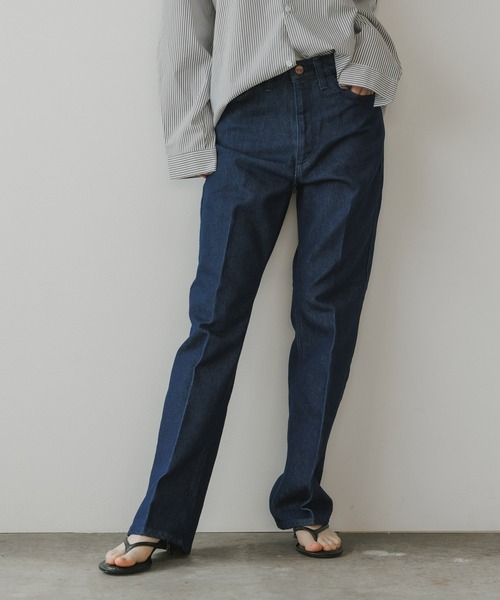 Wrangler(ラングラー)の「Wrangler/ラングラー WRANCHER DRESS デニムパンツ フレアパンツ センタープレス メンズ レディース 秋 秋服 2026年秋冬(デニムパンツ・メンズ・ブルー/インディゴブルー/ブラック・L/XL/S/M)」の16枚目の写真