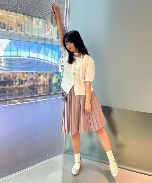 F i.n.t（フィント）の「アレンジタイ付きスクエアネックブラウス/fint（シャツ/ブラウス・レディース・ライトベージュ/オフホワイト・FREE）」の12枚目の写真