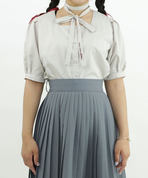 F i.n.t（フィント）の「アレンジタイ付きスクエアネックブラウス/fint（シャツ/ブラウス・レディース・ライトベージュ/オフホワイト・FREE）」の21枚目の写真