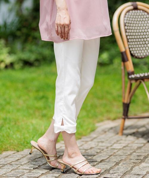 BELLUNA PLUS(ベルーナ)の「裾リボン綿サテンクロップドパンツ55丈(その他パンツ・レディース・イエロー/ライトグレー/ブラック/カーキ/オフホワイト・SMALL/MEDIUM/LARGE/X-LARGE)」の9枚目の写真