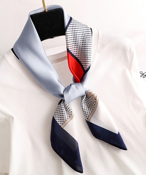 Miniministore（ミニミニストア）の「スカーフ 首巻き バンダナバッグスカーフ（バンダナ/スカーフ・レディース・ブルー/ベージュ/グレー・FREE）」の6枚目の写真