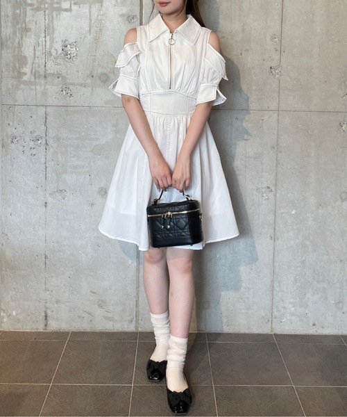 TORTE(トルテ)の「フロントジップショートワンピース(ワンピース・レディース・ブラック/ネイビー/グレー/ホワイト・FREE)」の2枚目の写真