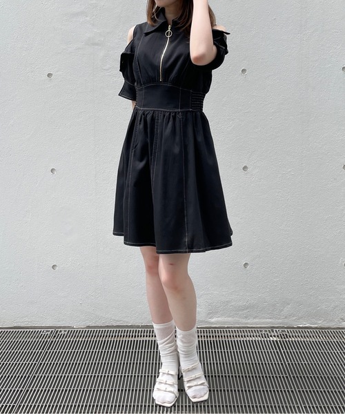 TORTE(トルテ)の「フロントジップショートワンピース(ワンピース・レディース・ブラック/ネイビー/グレー/ホワイト・FREE)」の13枚目の写真