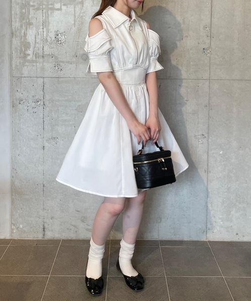 TORTE(トルテ)の「フロントジップショートワンピース(ワンピース・レディース・ブラック/ネイビー/グレー/ホワイト・FREE)」の8枚目の写真