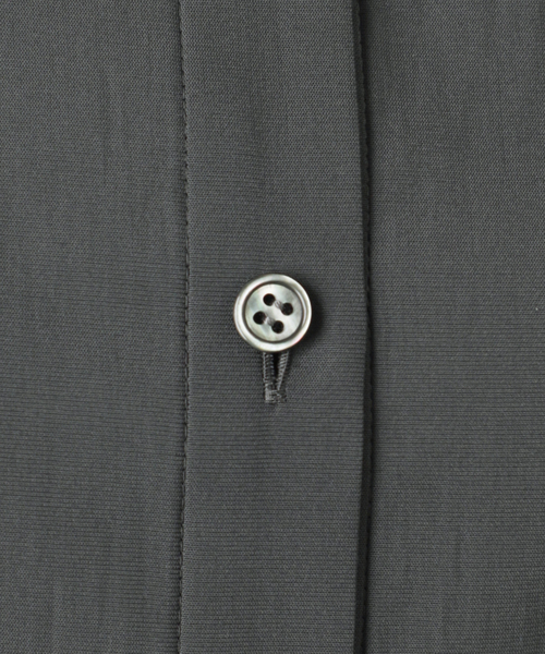 Noble(ノーブル)の「【My Policy Shirt】ベルテッドスリーブバンドカラーシャツ(シャツ/ブラウス・レディース・スミクロ/ホワイト・FREE)」の19枚目の写真