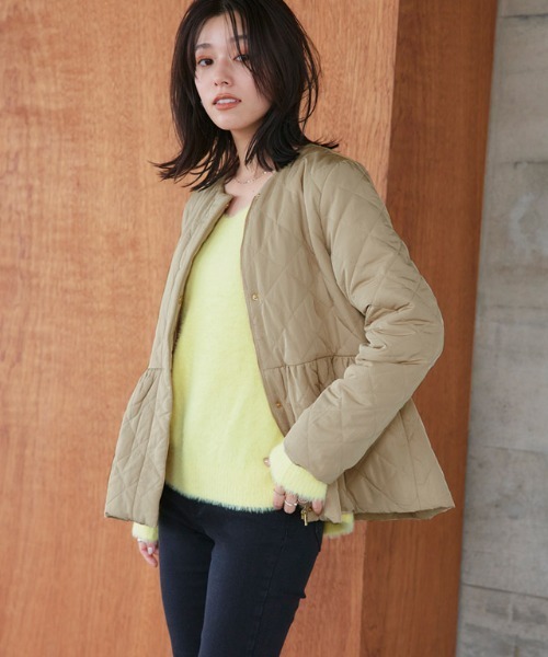 Pierrot（ピエロ）の「ノーカラーフレアキルティングブルゾン（ブルゾン・レディース・ブラック/アイボリー/グレイッシュベージュ/ネイビー/カーキ系・S/M/L）」の17枚目の写真